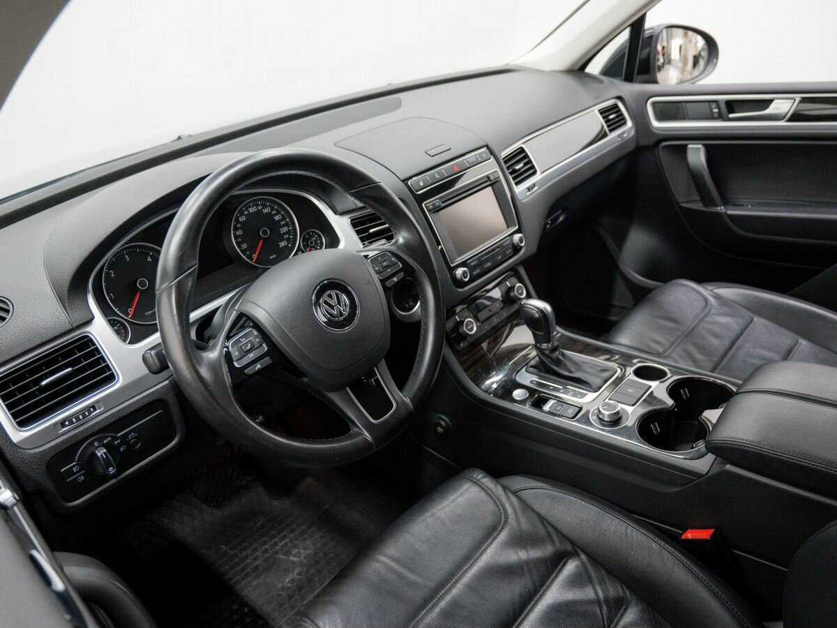 Купить Volkswagen Touareg, 2016, 151 040 км, фото №13