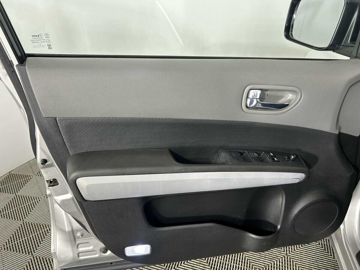 Купить Nissan X-Trail, 2007, 198 209 км, фото №8