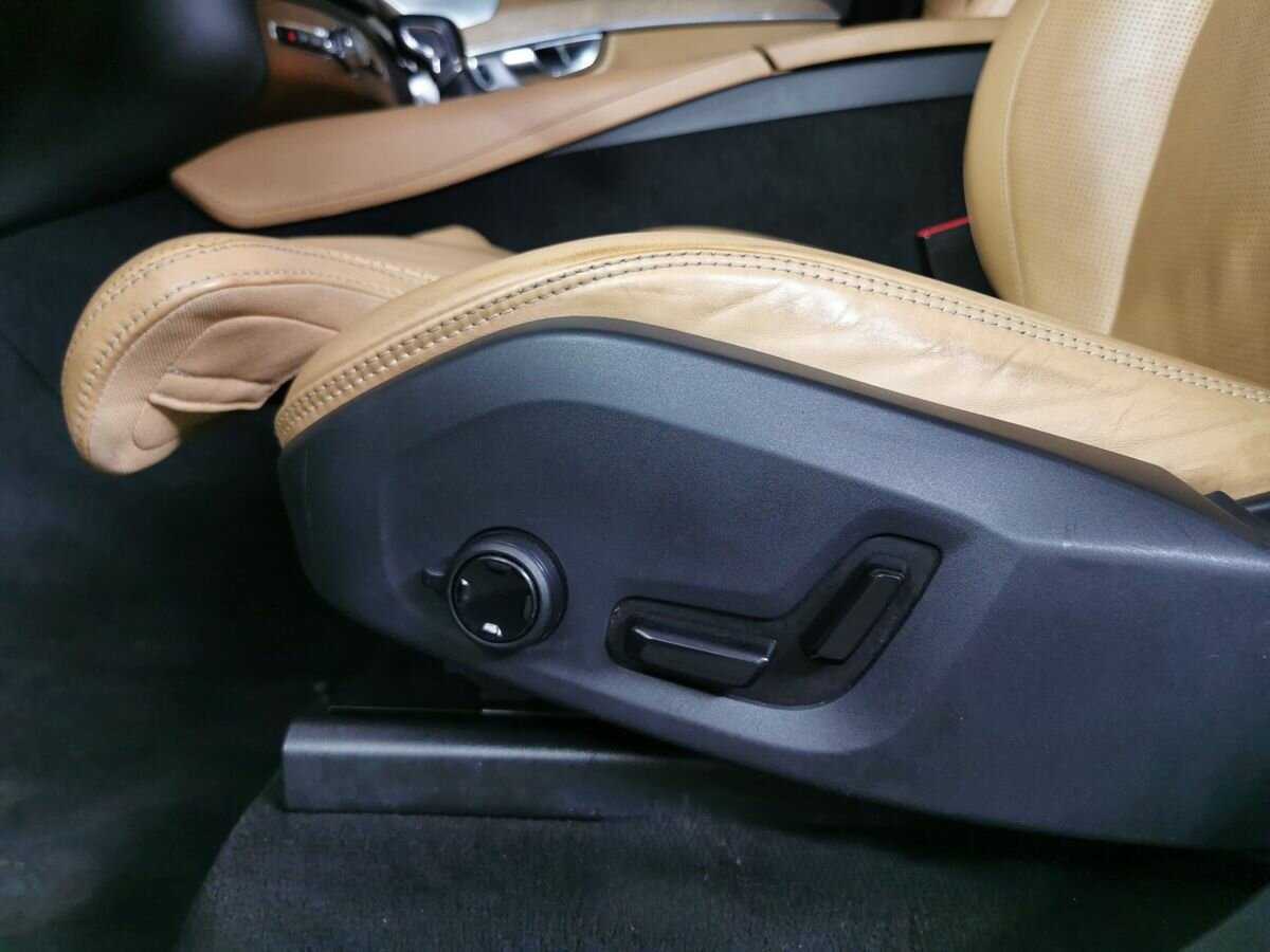 Купить Volvo XC90, 2015, 128 613 км, фото №18