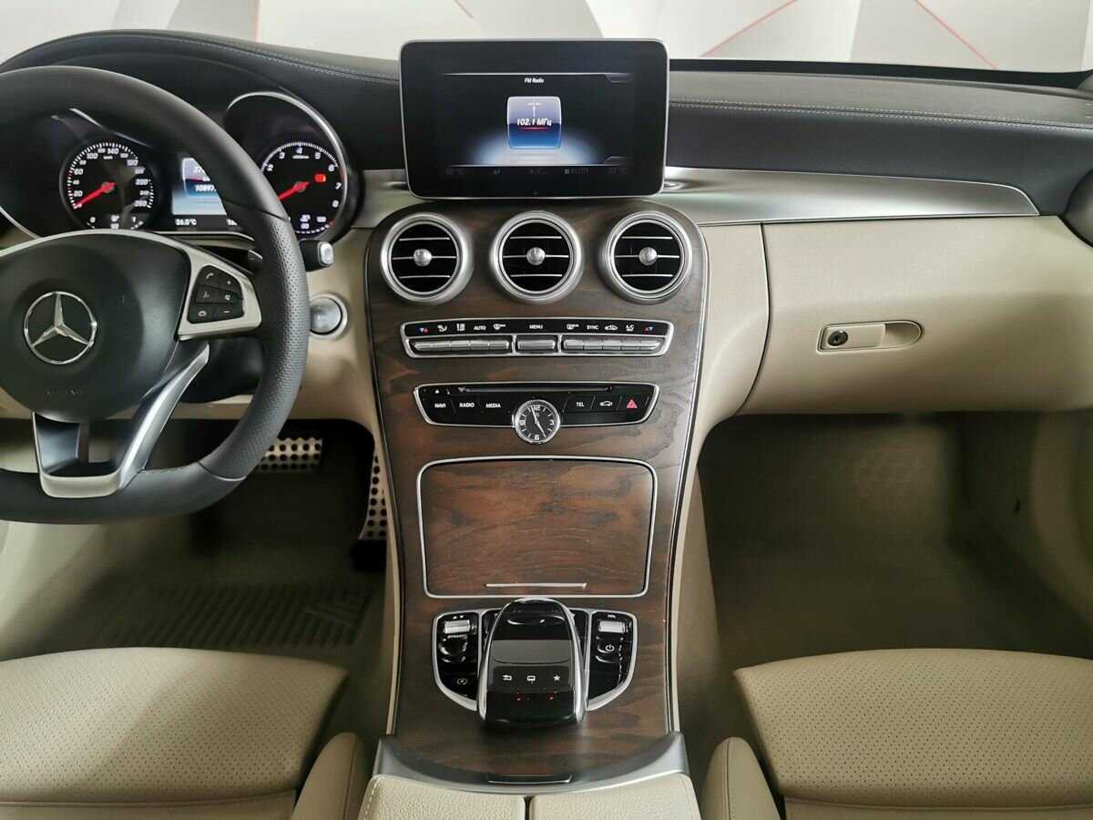 Купить Mercedes-Benz C-Класс 180, 2015, 108 112 км, фото №11