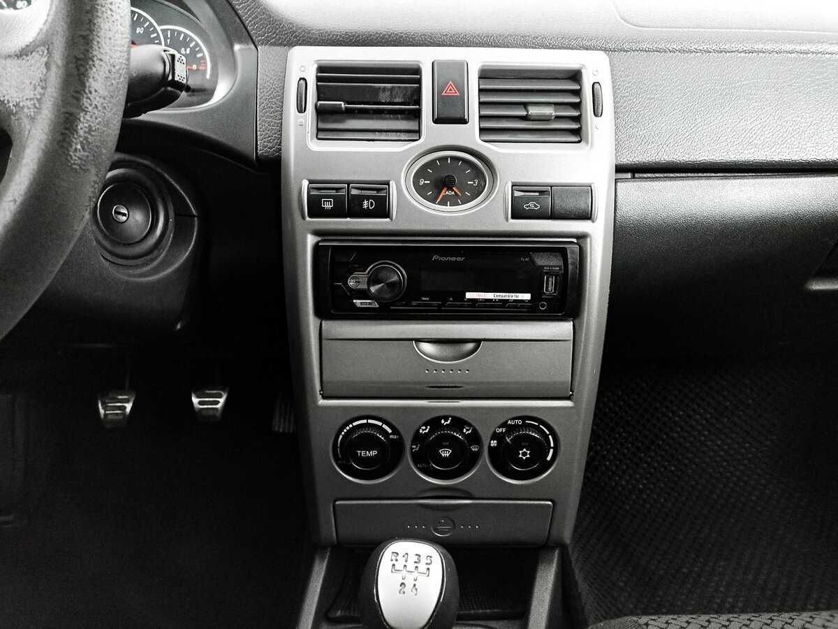 Купить Lada (ВАЗ) Priora, 2012, 147 868 км, фото №13