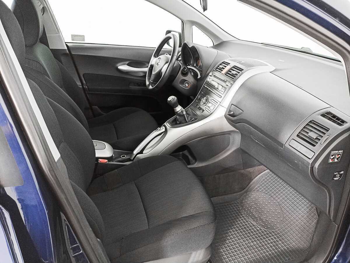 Купить Toyota Auris, 2008, 216 071 км, фото №9