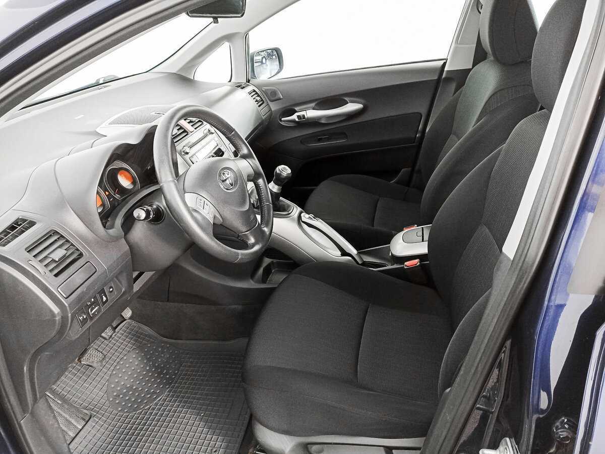 Купить Toyota Auris, 2008, 216 071 км, фото №14