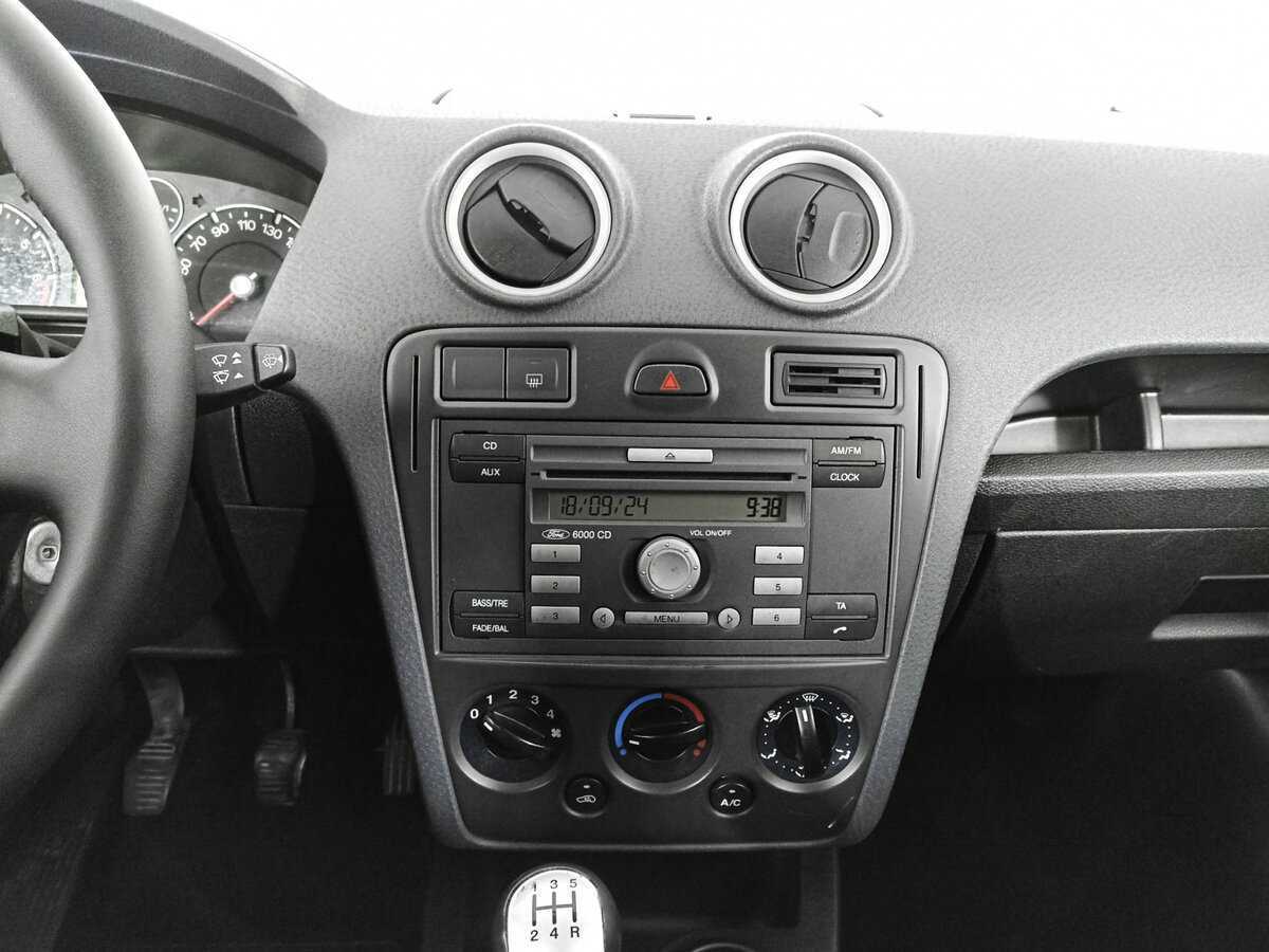 Купить Ford Fusion, 2007, 180 295 км, фото №15