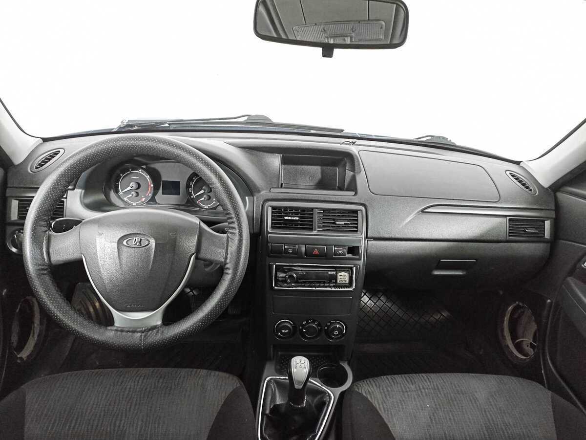 Купить Lada (ВАЗ) Priora, 2016, 129 619 км, фото №12