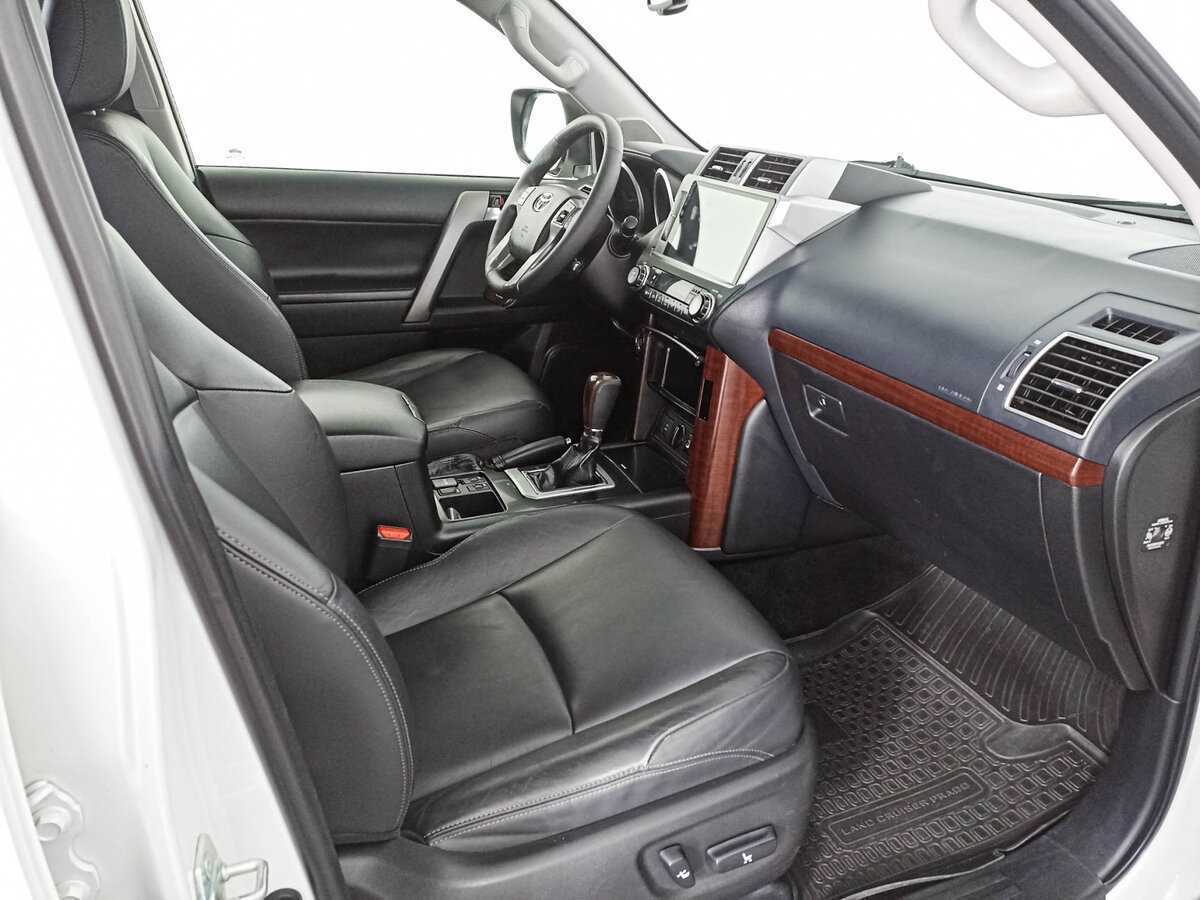 Купить Toyota Land Cruiser Prado, 2017, 128 641 км, фото №11