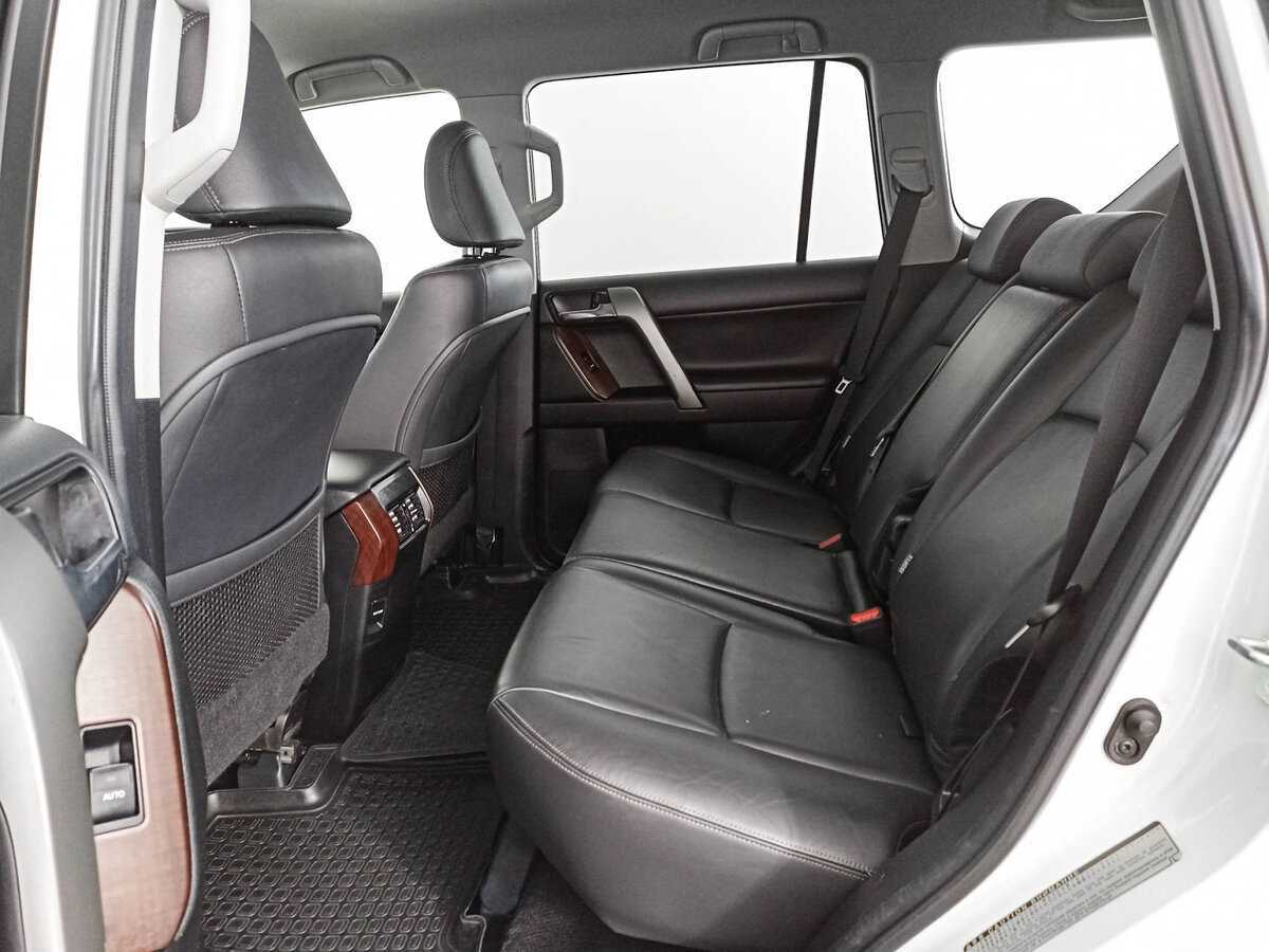 Купить Toyota Land Cruiser Prado, 2017, 128 641 км, фото №12