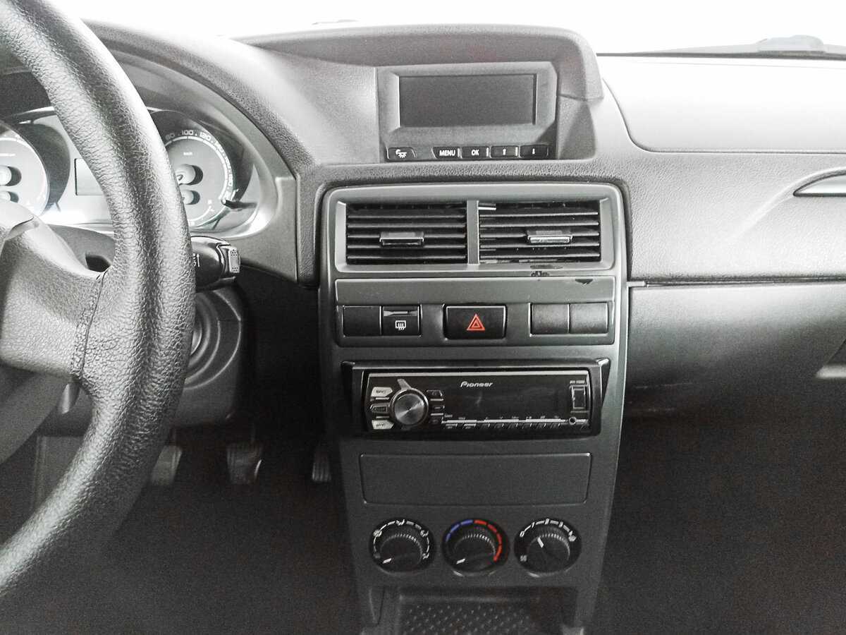 Купить Lada (ВАЗ) Priora, 2015, 273 146 км, фото №12