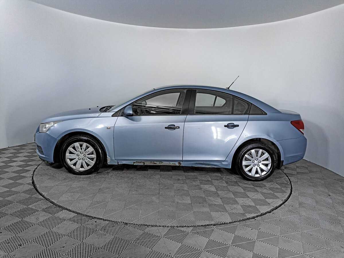 Купить Chevrolet Cruze, 2010, 258 937 км, фото №8