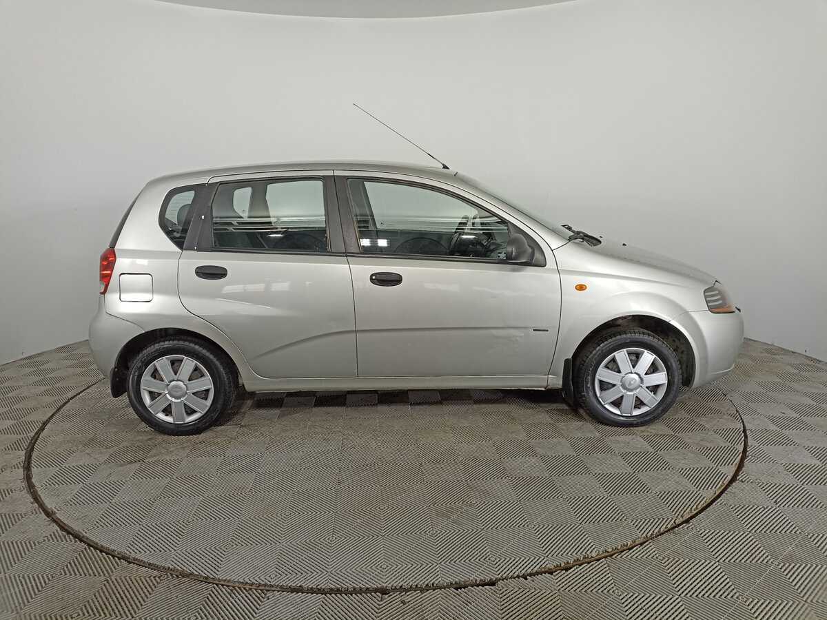 Купить Chevrolet Aveo, 2004, 185 437 км, фото №4