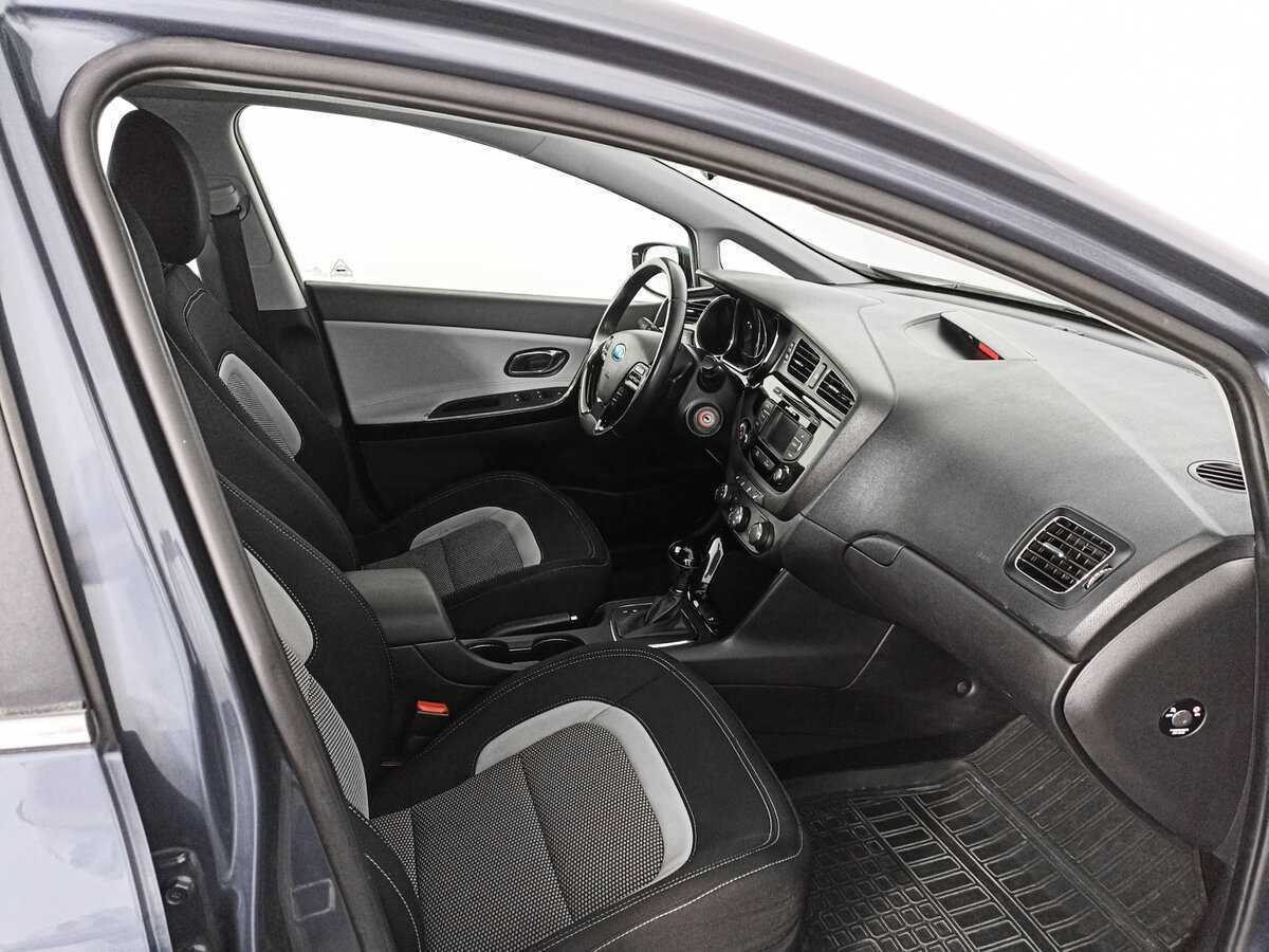 Купить Kia Ceed, 2014, 97 594 км, фото №9