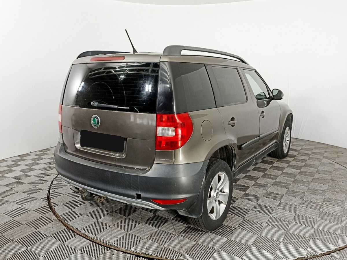Купить Skoda Yeti, 2011, 265 499 км, фото №4