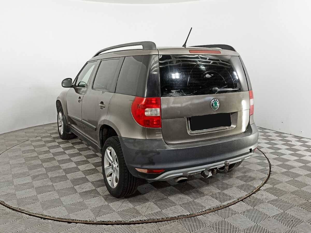 Купить Skoda Yeti, 2011, 265 499 км, фото №6