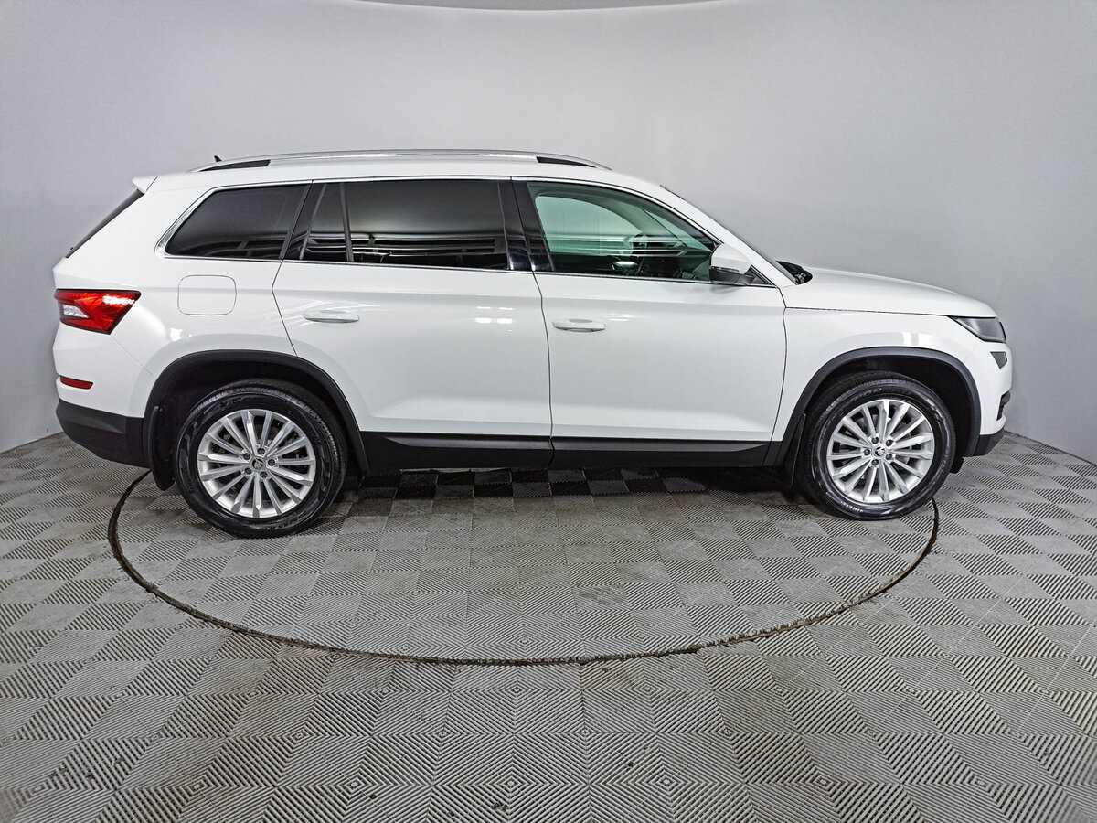 Купить Skoda Kodiaq, 2021, 107 814 км, фото №4