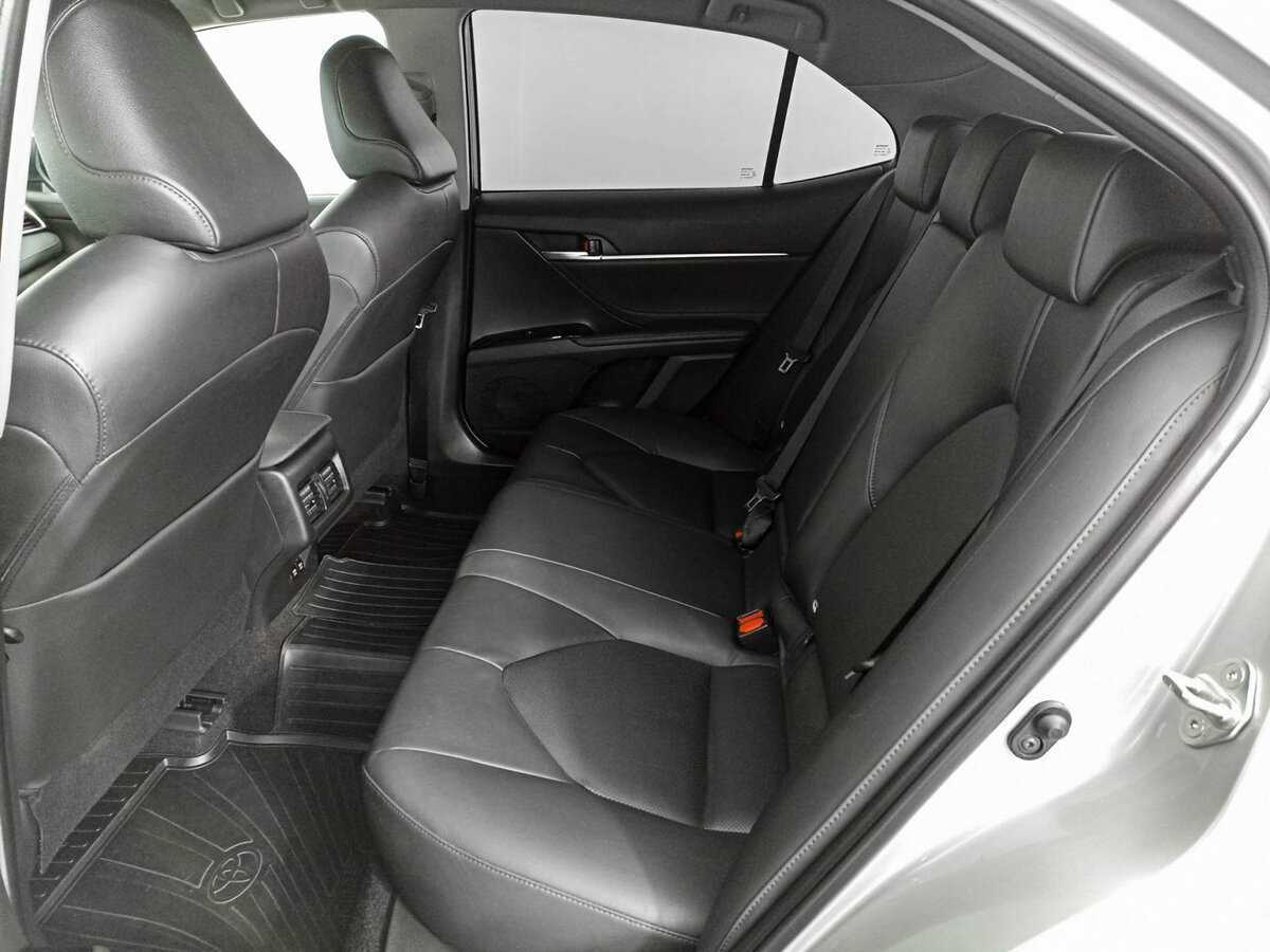 Купить Toyota Camry, 2019, 75 899 км, фото №8