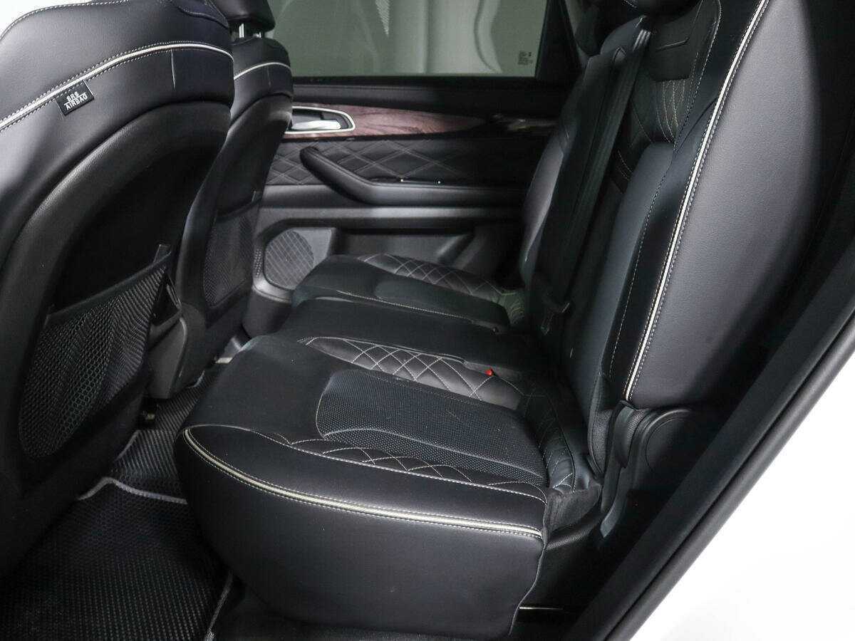 Купить EXEED VX, 2023, 30 000 км, фото №9