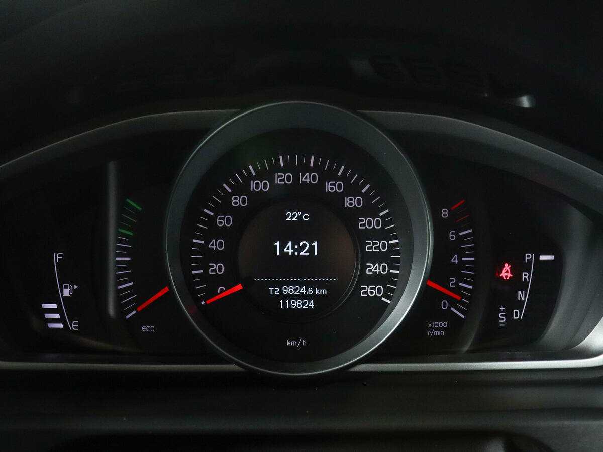 Купить Volvo V40 Cross Country, 2019, 119 824 км, фото №8