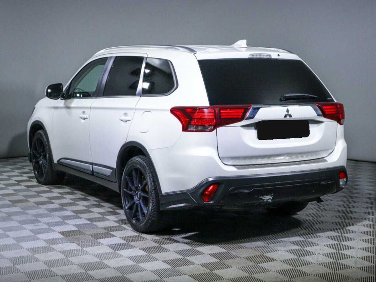 Купить Mitsubishi Outlander, 2019, 49 800 км, фото №7