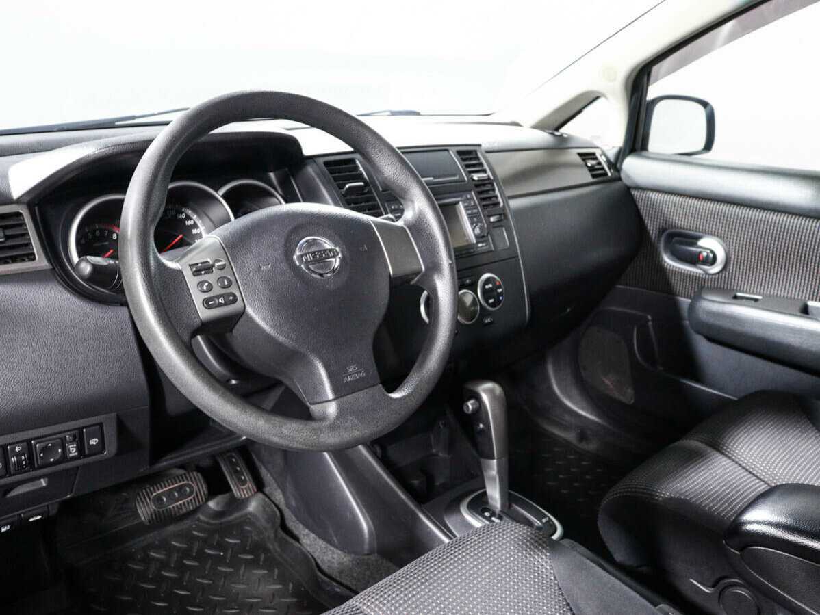 Купить Nissan Tiida, 2013, 136 945 км, фото №12