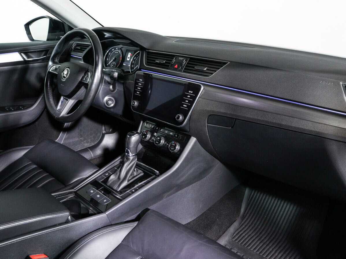 Купить Skoda Superb, 2019, 52 993 км, фото №9