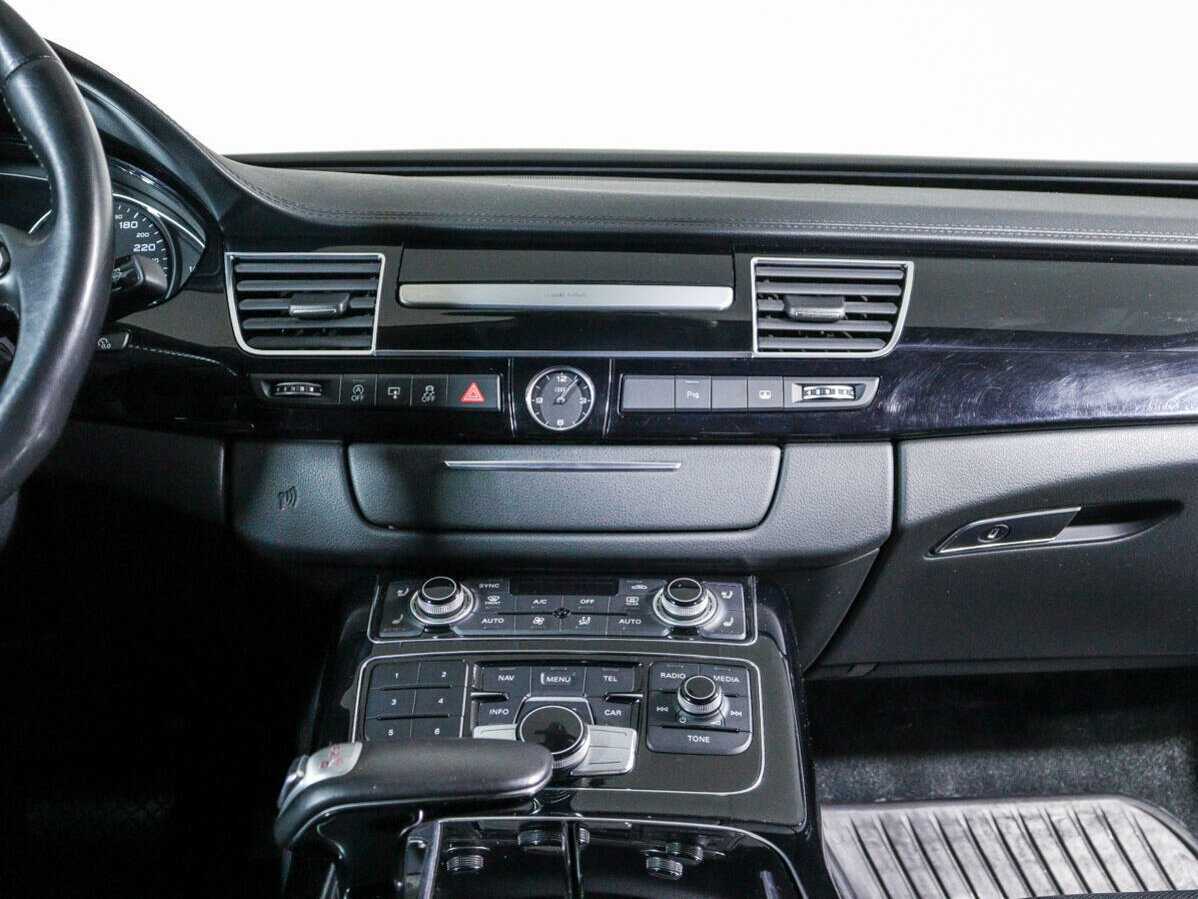 Купить Audi A8 Long, 2015, 108 955 км, фото №11