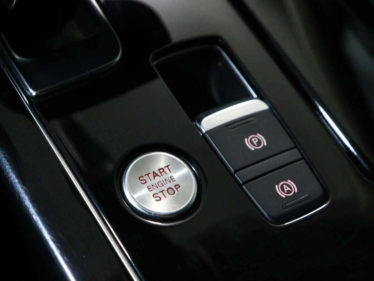 Купить Audi A8 Long, 2015, 108 955 км, фото №28