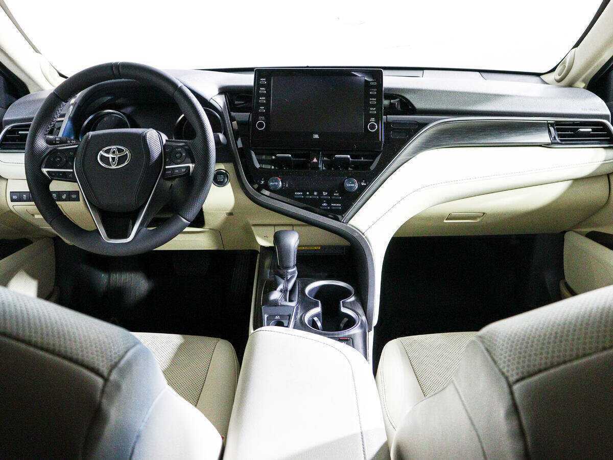 Купить Toyota Camry, 2021, 71 948 км, фото №10
