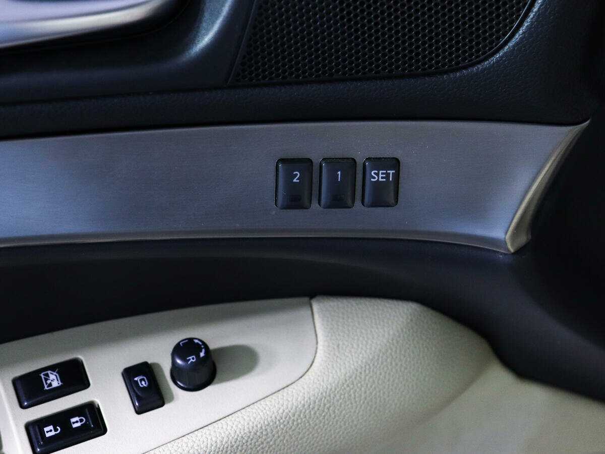 Купить Infiniti G25, 2010, 317 372 км, фото №22