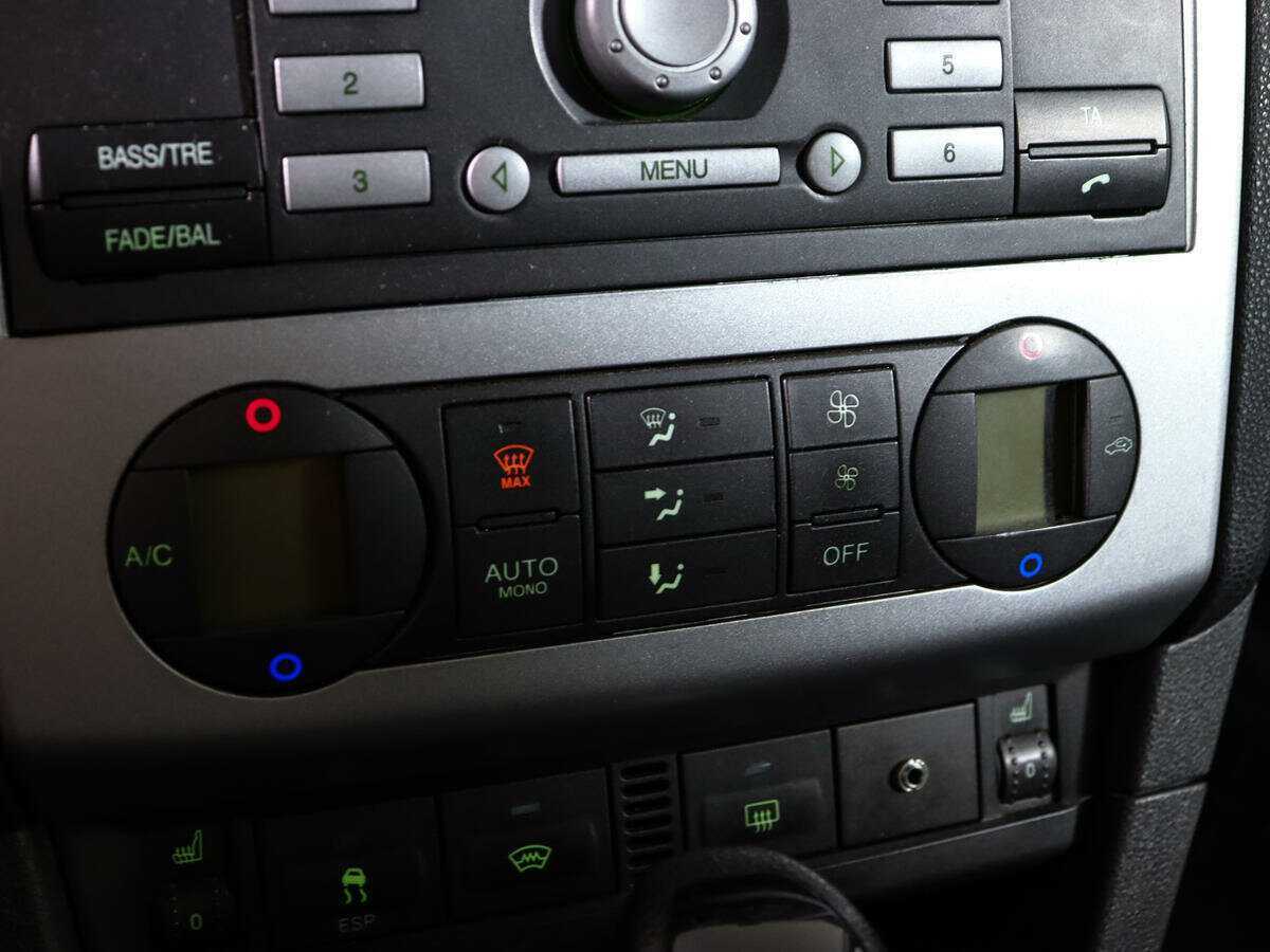 Купить Ford Focus, 2006, 372 697 км, фото №19