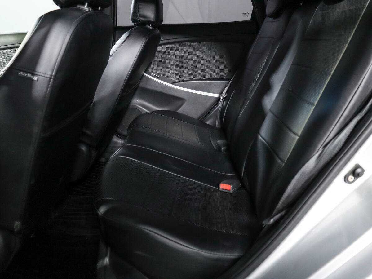 Купить Hyundai Solaris, 2011, 190 284 км, фото №10