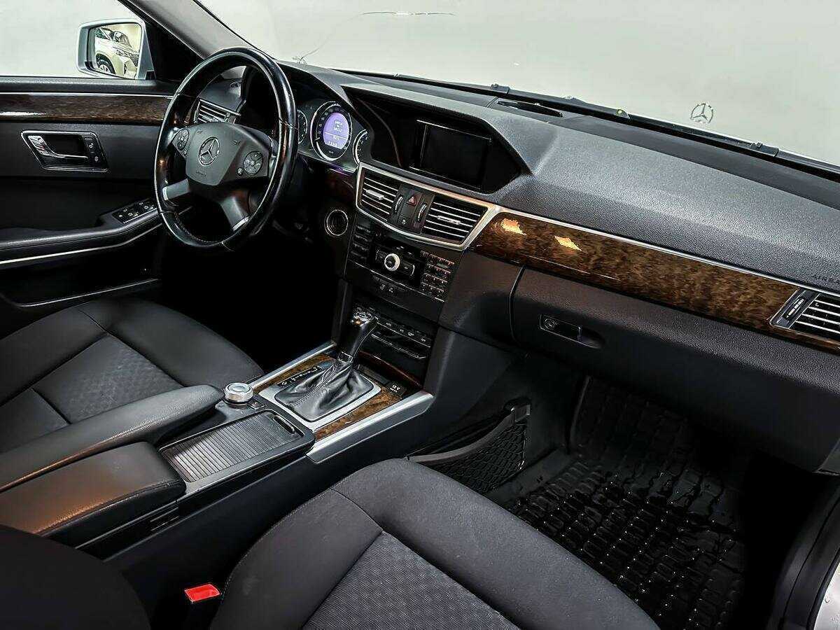 Купить Mercedes-Benz E-Класс 200 5G-Tronic, 2010, 165 250 км, фото №11