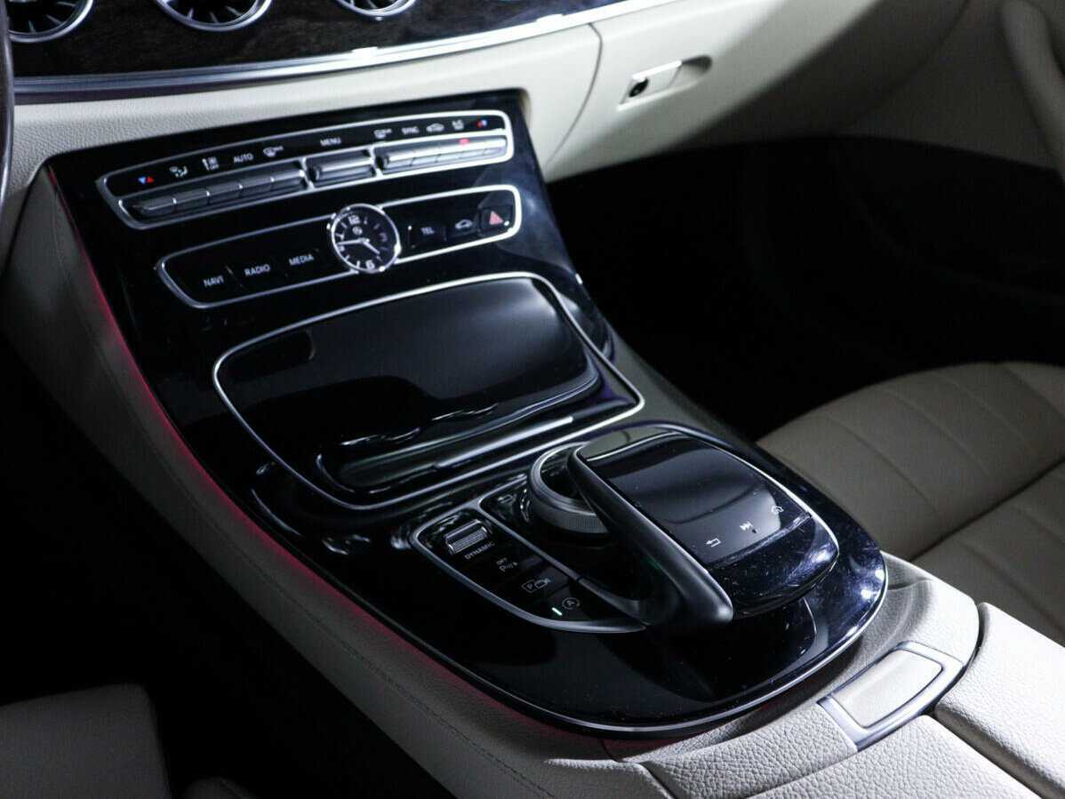 Купить Mercedes-Benz E-Класс 300, 2018, 118 255 км, фото №24