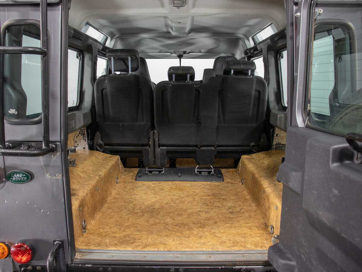 Купить Land Rover Defender 110, 2013, 71 545 км, фото №21
