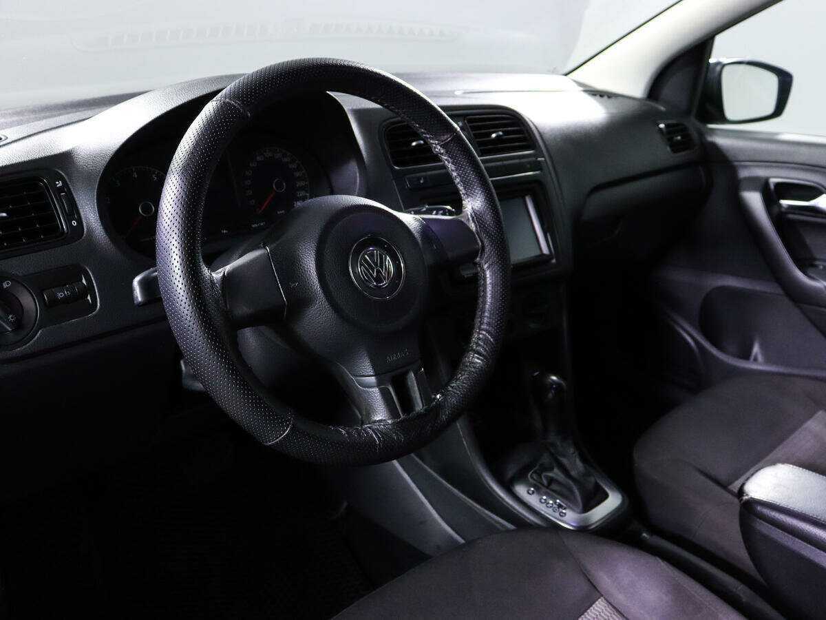 Купить Volkswagen Polo, 2011, 203 287 км, фото №14