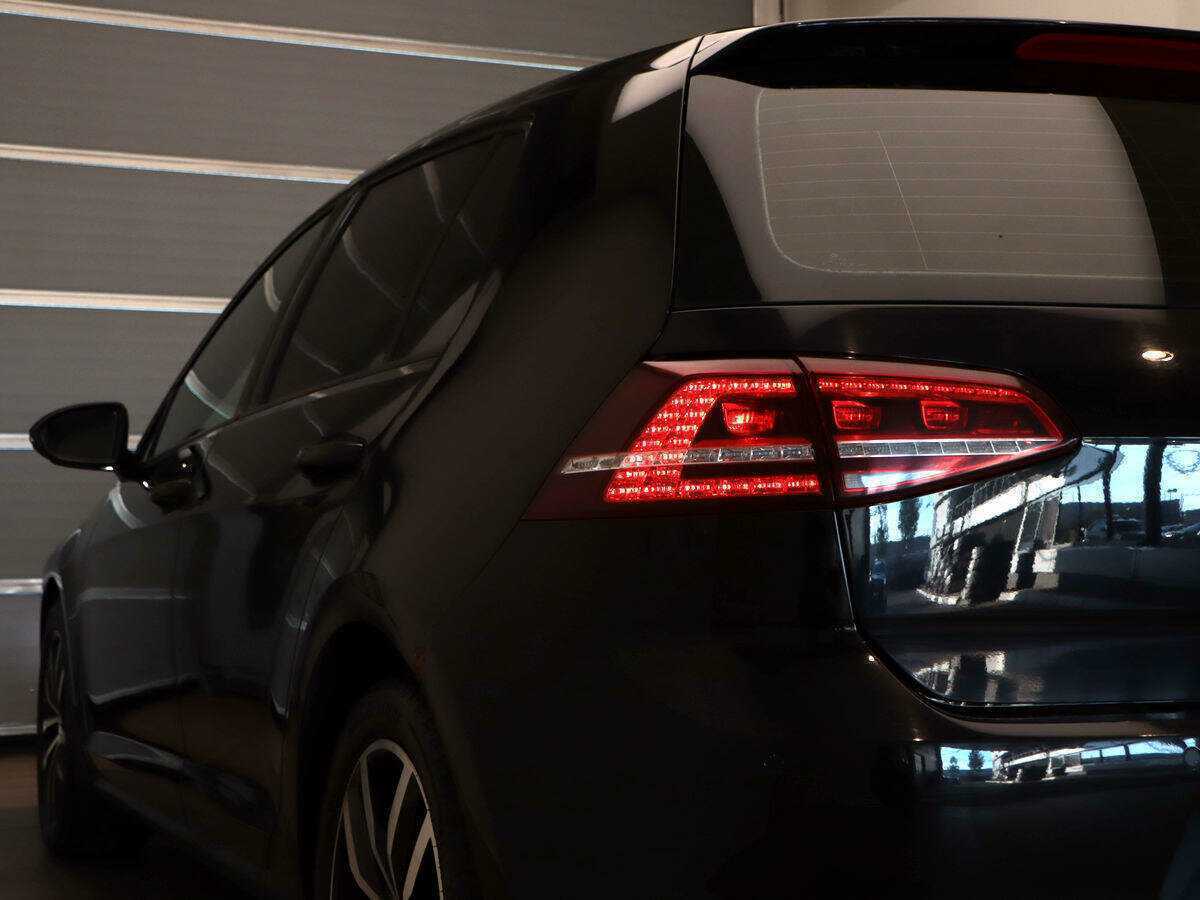 Купить Volkswagen Golf, 2013, 179 867 км, фото №24