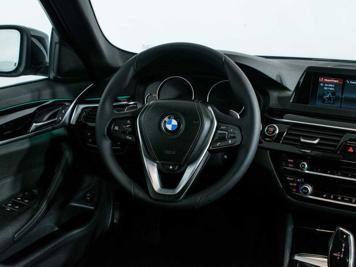 Купить BMW 5 серии 520d xDrive, 2018, 69 787 км, фото №14