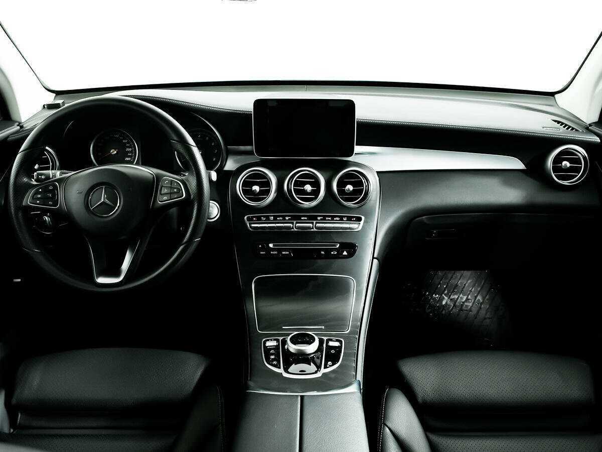 Купить Mercedes-Benz GLC 250, 2017, 49 130 км, фото №9