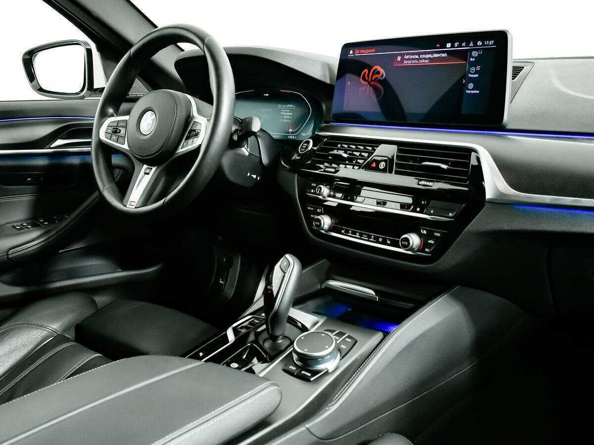 Купить BMW 5 серии 530i xDrive, 2020, 23 040 км, фото №9