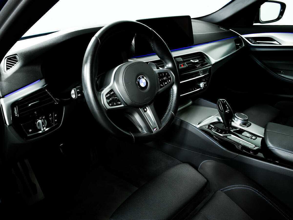Купить BMW 5 серии 520d xDrive, 2021, 56 441 км, фото №13