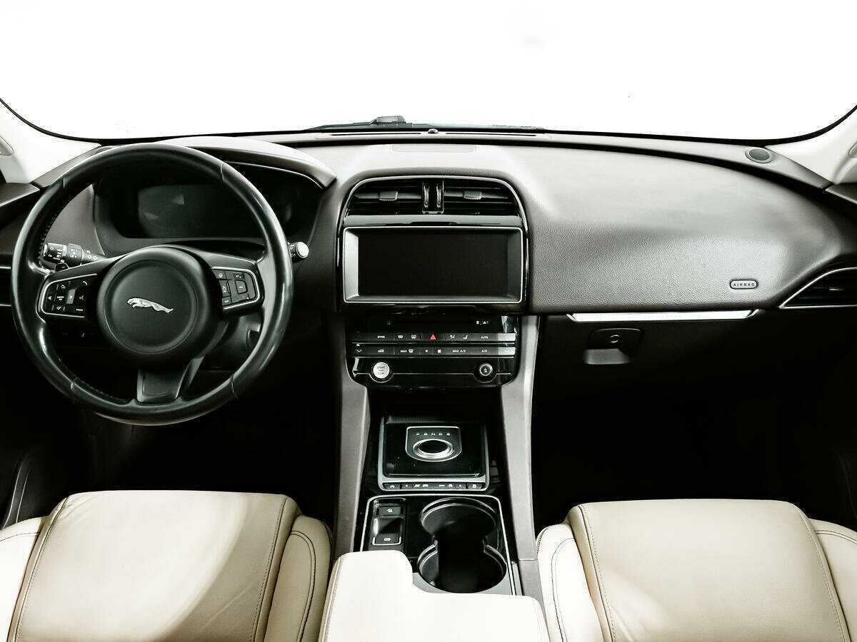 Купить Jaguar F-Pace, 2016, 110 895 км, фото №11