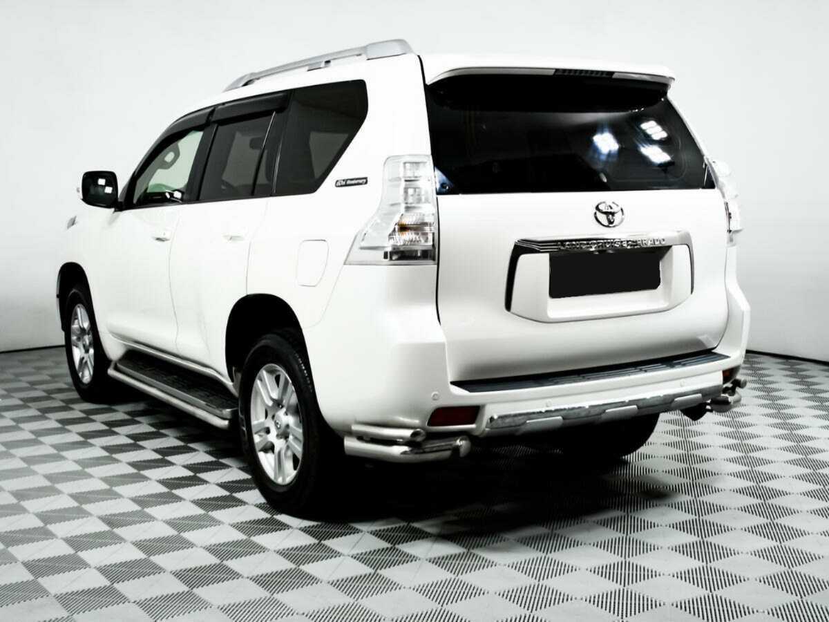 Купить Toyota Land Cruiser Prado, 2011, 137 470 км, фото №7