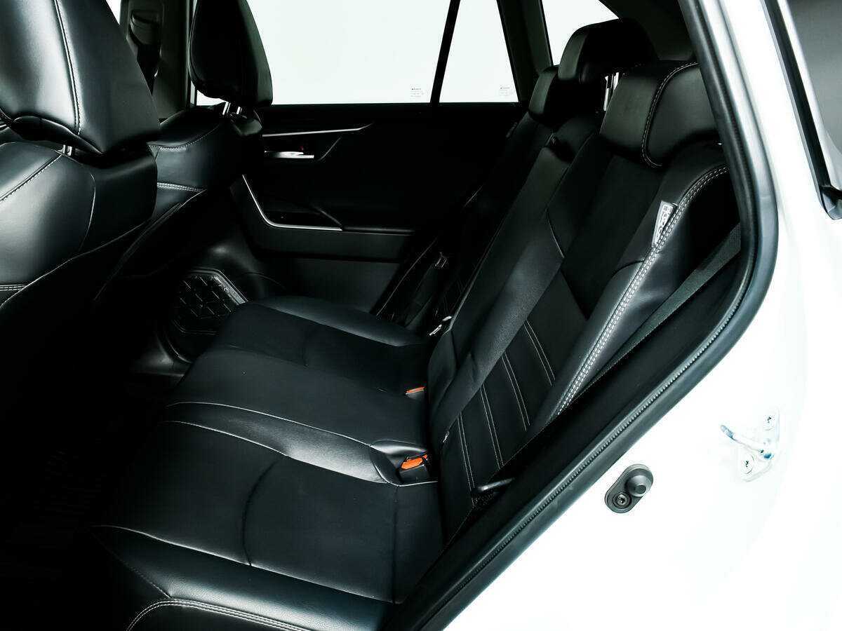 Купить Toyota RAV4, 2021, 37 661 км, фото №12