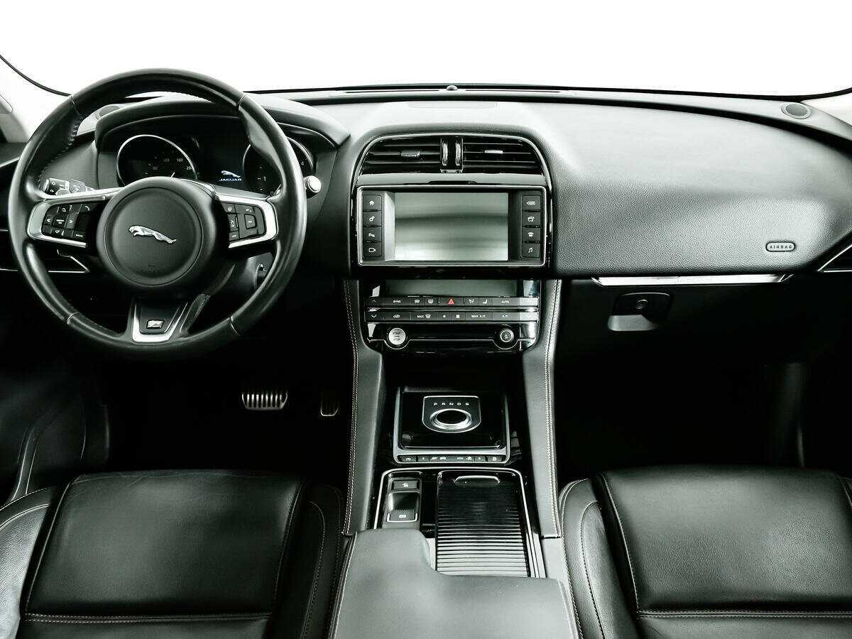 Купить Jaguar F-Pace, 2016, 120 864 км, фото №11