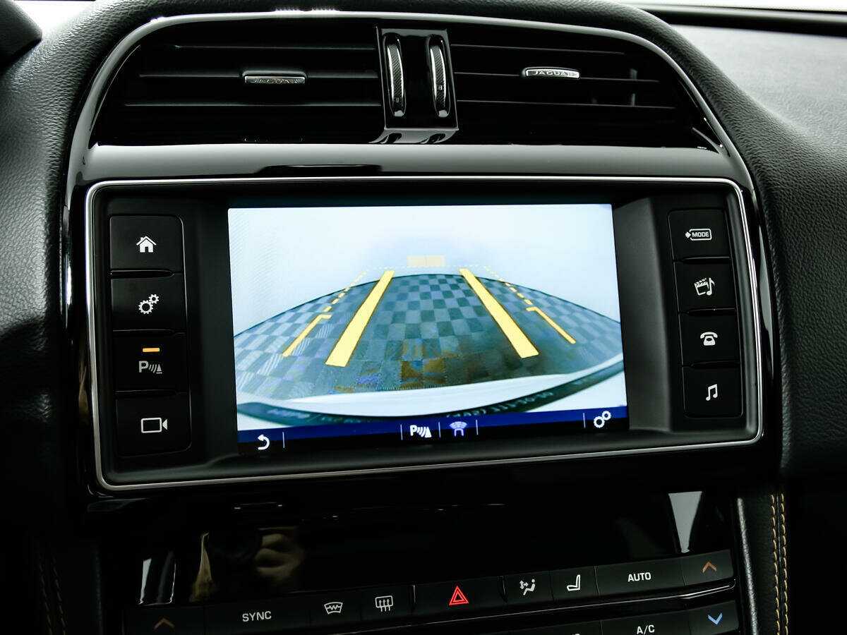 Купить Jaguar F-Pace, 2016, 120 864 км, фото №16