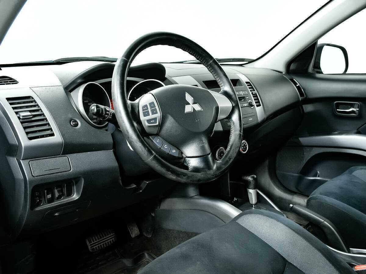 Купить Mitsubishi Outlander, 2008, 237 258 км, фото №13