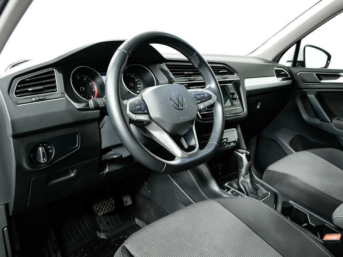 Купить Volkswagen Tiguan, 2021, 76 982 км, фото №13