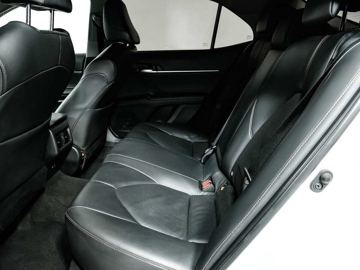 Купить Toyota Camry, 2019, 156 424 км, фото №10