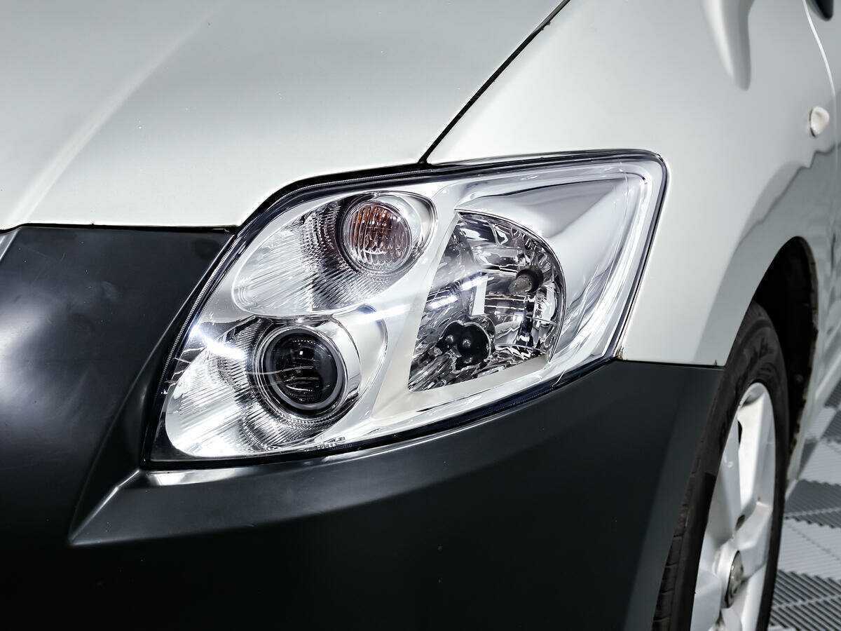 Купить Toyota Auris, 2008, 305 404 км, фото №14