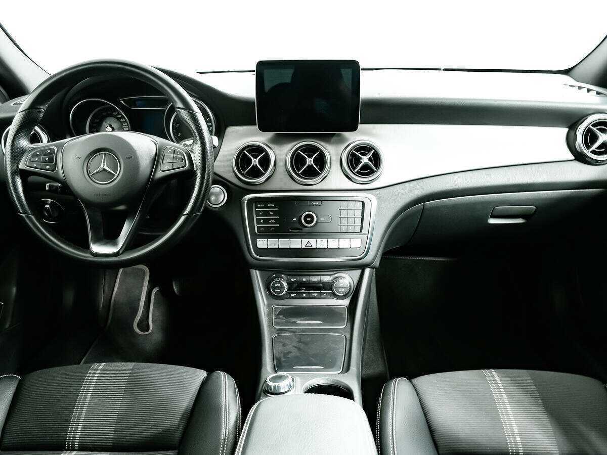 Купить Mercedes-Benz GLA 250, 2019, 46 377 км, фото №11