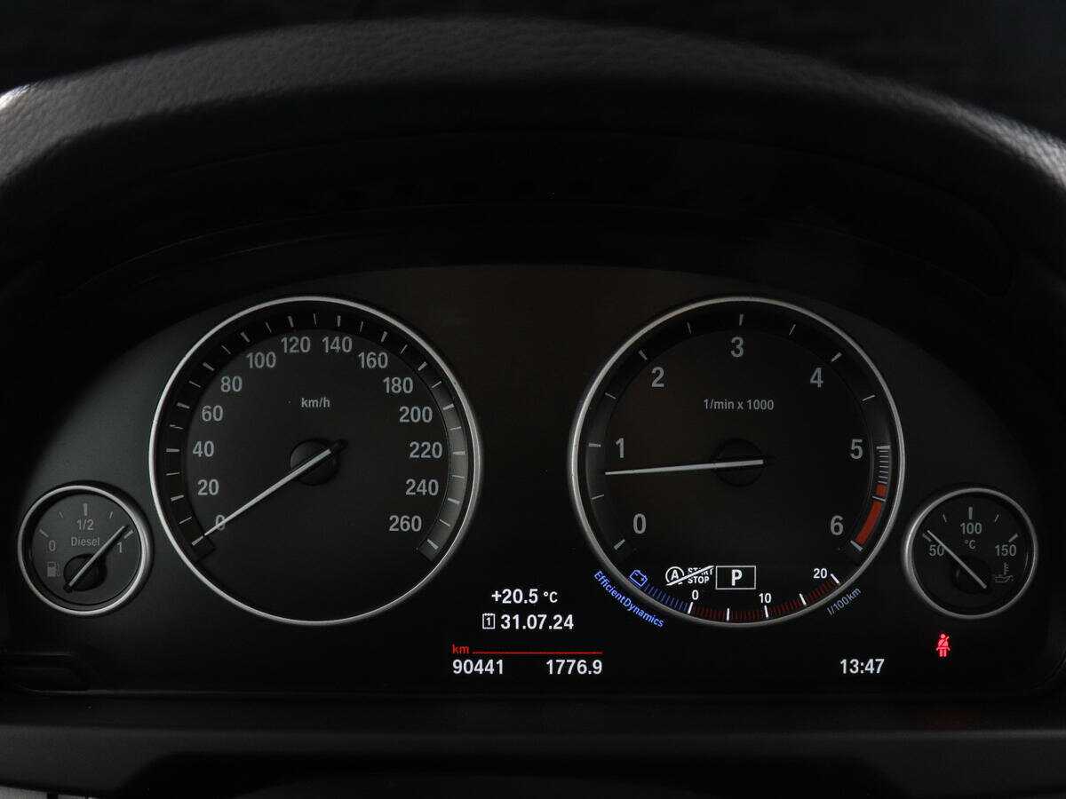 Купить BMW X5 30d, 2015, 90 439 км, фото №14